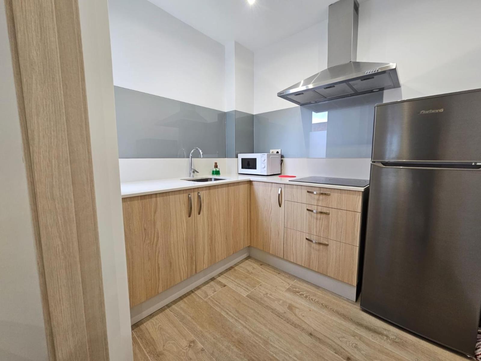Inicia Avio Apartamentos سانتياغو دي كومبوستيلا المظهر الخارجي الصورة